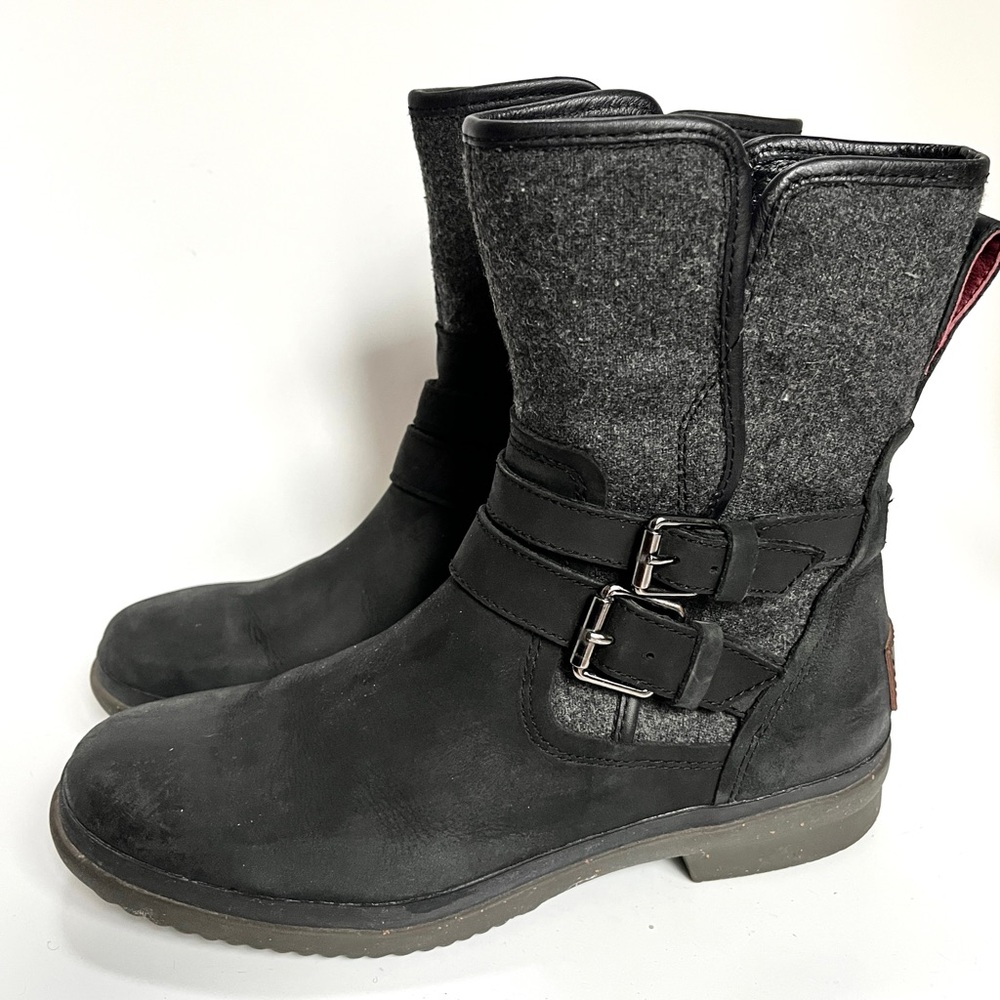 UGG Simmens Black Leather charcoal wool shearling boot - 7